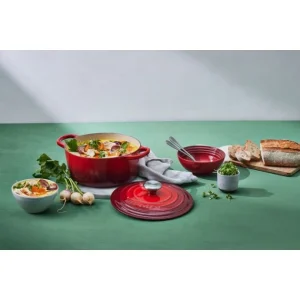 meilleur service Cocotte En Fonte Ronde 24 Cm Cerise Le Creuset Signature 18