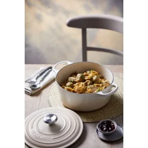 mode Cocotte En Fonte Ronde 24 Cm Meringue Signature Le Creuset 15