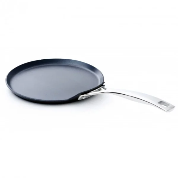 achat pas cher Crêpière 24 Cm Anti-Adhérente Les Forgées Le Creuset 1