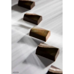 Moule Chocolat Rectangle Plissé 35mm (x24) Chocolate World Livraison Standard/Rapide 6